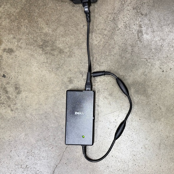 Dell Auto-Air AC Adapter DA65NS3-00 PA-12 Slim 65W Charger - Picture 2 of 5